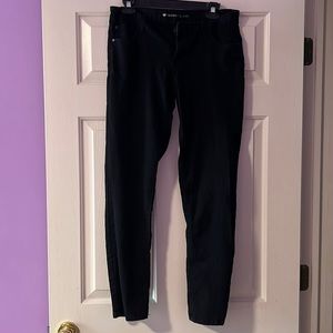 Celebrity pink black Jean